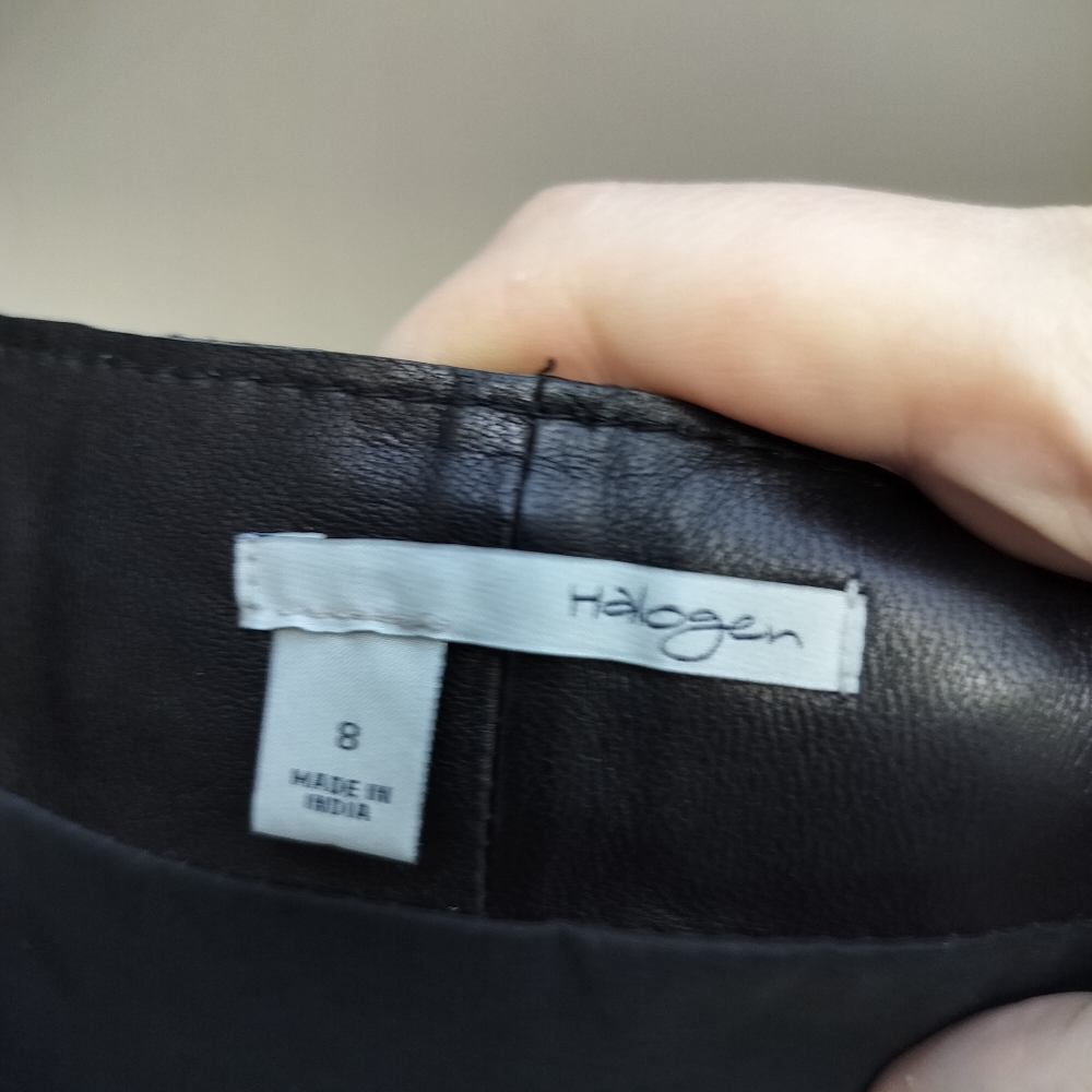 Halogen Black Lamb Skin‎ Leather A-line Skirt with Cute Stitching - Picture 4 of 7